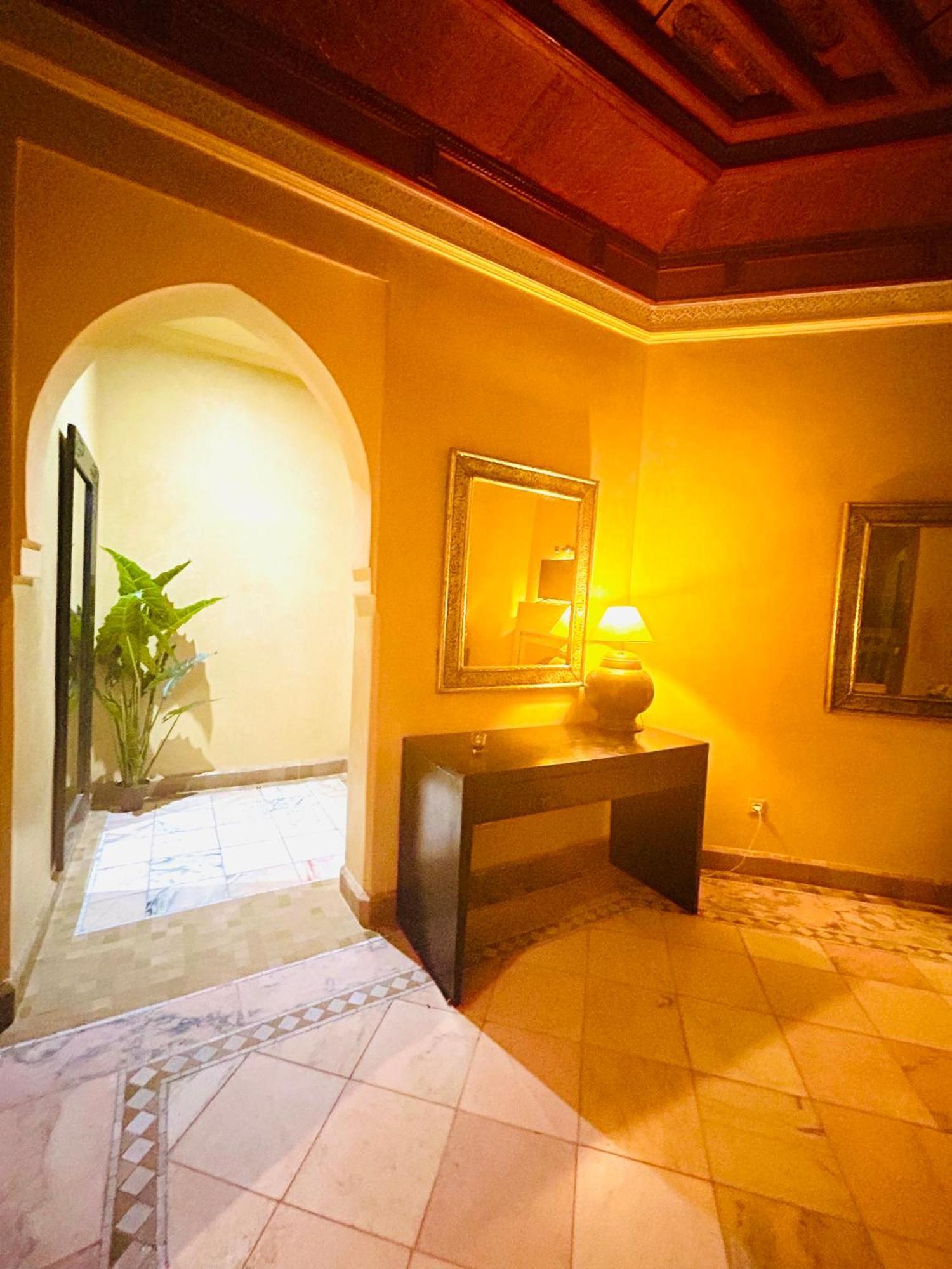 Appartement Spacieux Avec Piscine A La Palmeraie Marrakesh Exteriör bild